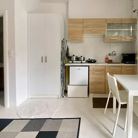 Maggie's Art Apartament Mesongí